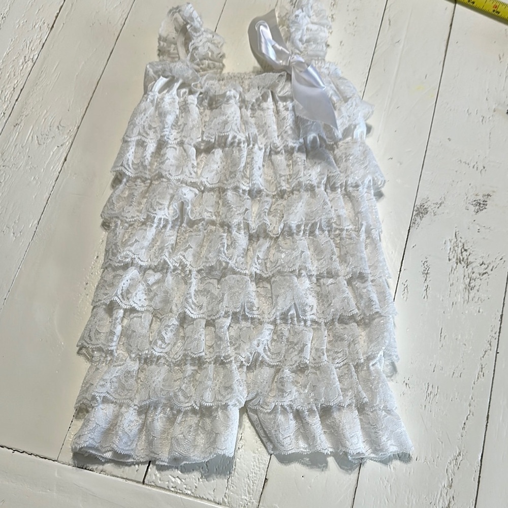 🎀12/18m Lace layered white baby girl jumpers romper with bow extremely cute